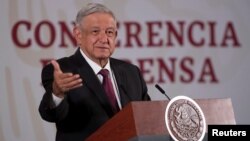 El presidente de México, Andrés Manuel López Obrador, viajaría a EE.UU., en lo que sería su primer viaje al exterior como presidente.