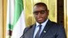 Le président de la Sierra Leone, Julius Maada Bio, lors d'une conférence de presse après une réunion avec le président ivoirien, le 4 mai 2018.