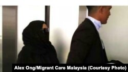 Mahkamah Tinggi Shah Alam hari Kamis (29/3) vonis Rozita Mohammad Ali hukuman delapan tahun penjara karena terbukti menganiaya Suyantik, tenaga kerja asal Indonesia. (Foto: Alex Ong/Migrant Care Malaysia)
