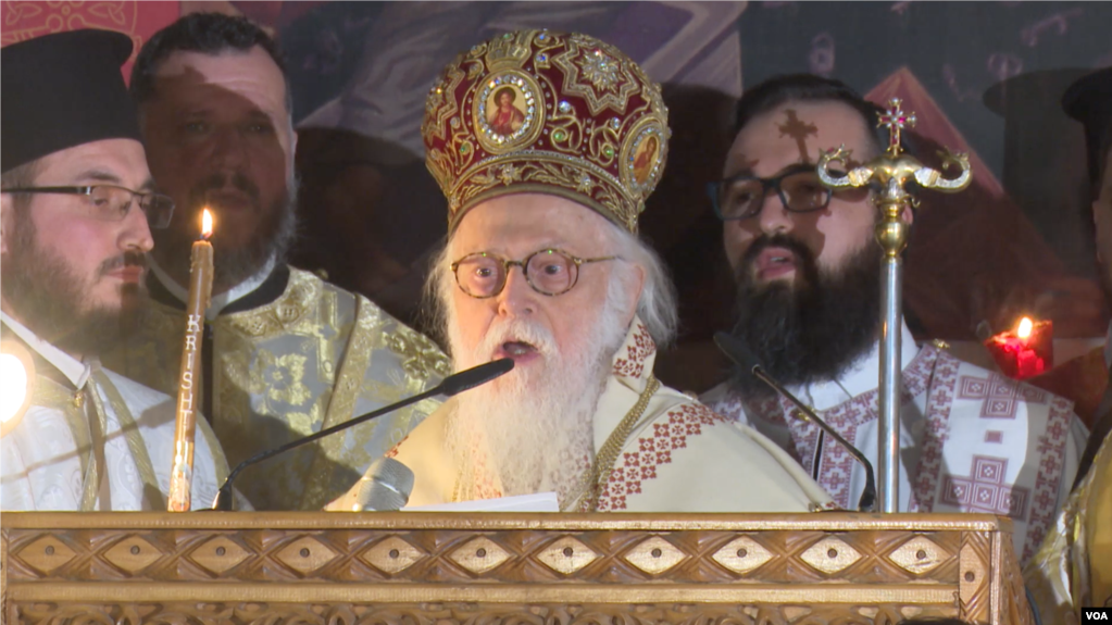 Kryepeshkopi Anastas Janullatos, Kreu i Kishës Ortodokse Autoqefale të Shqipërisë