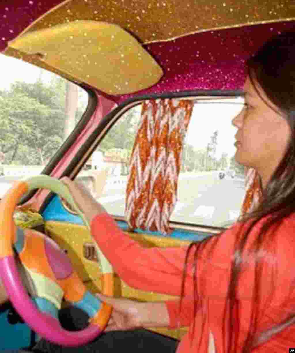 India's Classic Automobile Refuses to Disappear