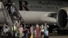 طالبان اقتدار کے بعد کابل سے پہلی بین الاقوامی پرواز 200 مسافروں کو لے کر دوحہ پہنچ گئی