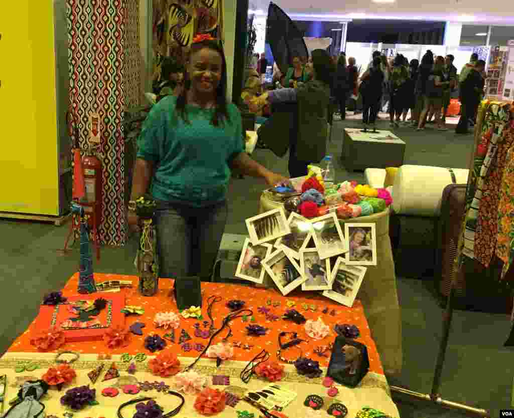 Vendors in the Africa House or "Casa de Africa" display African accessories