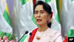 Shugabar kasar Myanmar Aung San Suu Kyi