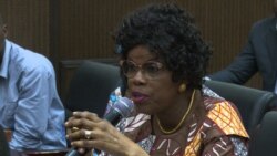 Bernadette Ondze la députée de Makotimpoko plaide pour l'aide aux populations sinistrées, à Brazzaville le 24 novembre 2019 (VOA/Arsène Séverin)