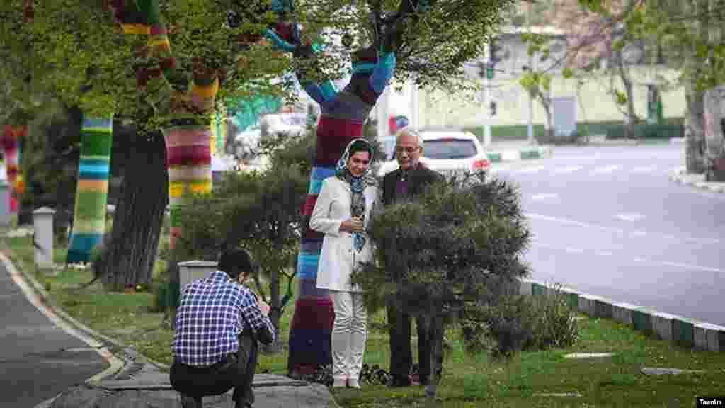 حواس تان به این روزهای تهران هست؟ تسنیم گزارش تصویری دارد در این روزهای خلوت پایتخت با عنوان "تهران بهاری". این یکی از عکس های این آلبوم است. عکس: محمد دلکش، تسنیم