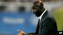 Samson Siasia