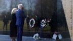 Tổng thống Biden và Phu nhân bất ngờ viếng đài tưởng niệm Cựu chiến binh chiến tranh Việt Nam