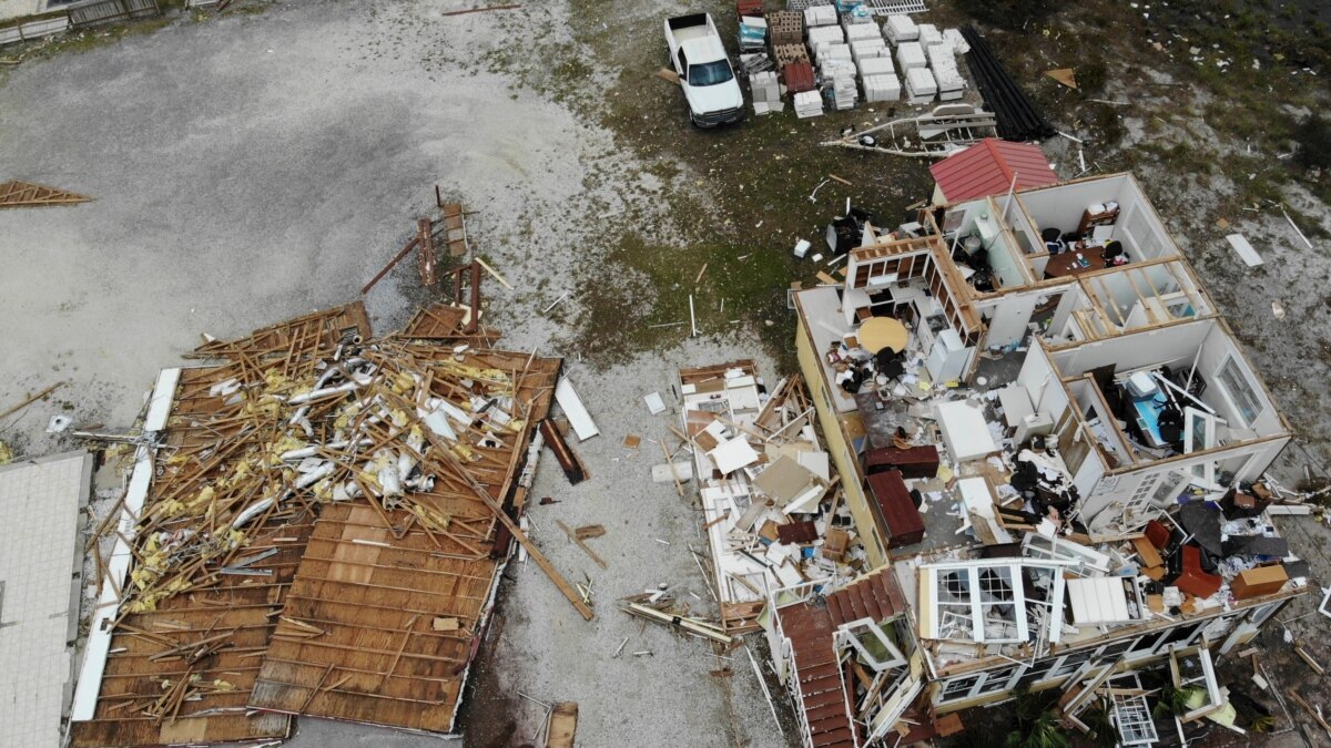 Sally Moves Offshore as Florida, Alabama Take Stock of Storm's Damage