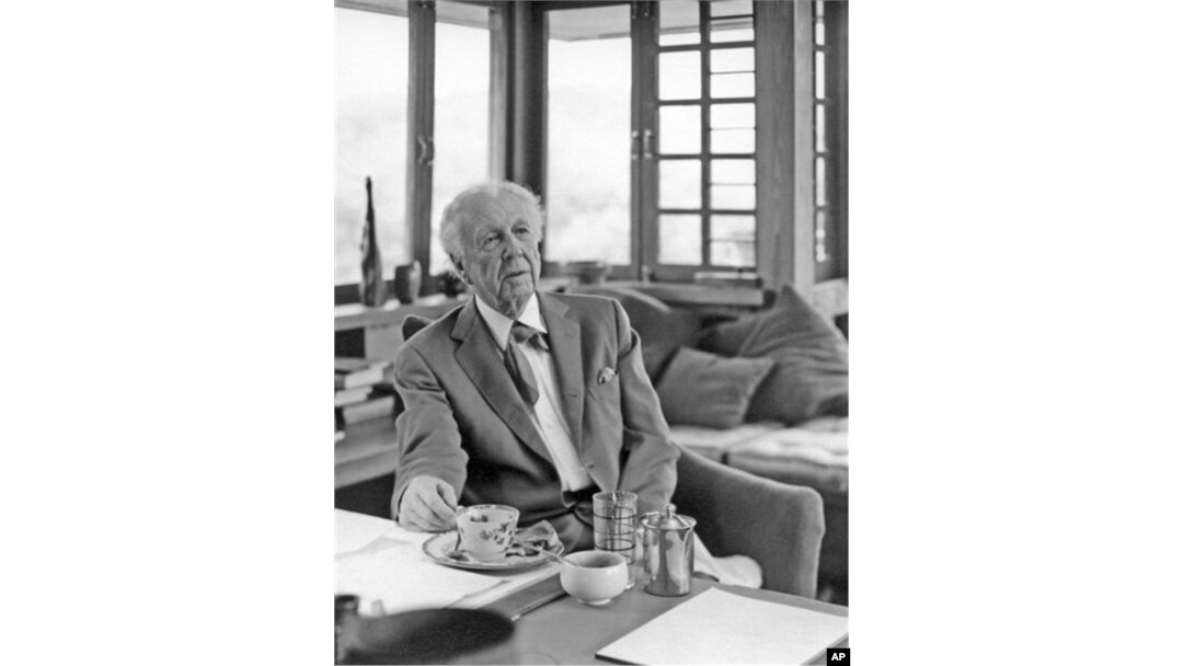Frank Lloyd Wright in 1955 at Taliesin in Spring Green, Wisconsin. (AP Photo/Courtesy Frank Lloyd Wright Foundation, John Engstead)