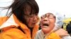 韩国急寻海难失踪者 家长哭诉搜救不力