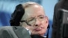 Stephen Hawking Bingung dengan Popularitas Donald Trump