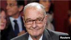 Ông Jacques Chirac.