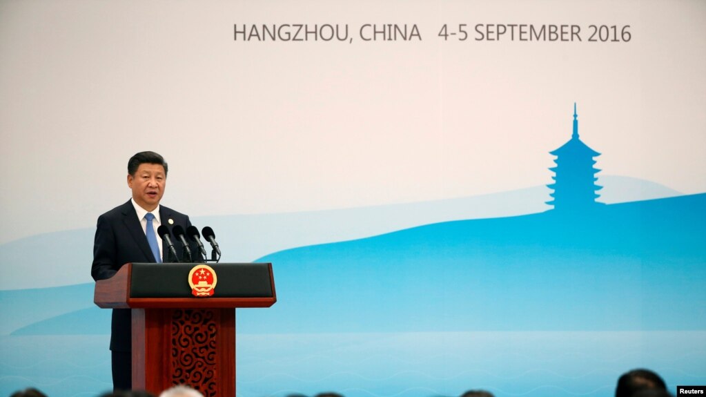 资料照：中国领导人习近平在杭州举行的G20峰会闭幕后的记者会上讲话。（2016年9月5日）(photo:VOA)