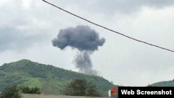 Máy bay huấn luyện của Việt Nam rơi ở huyện Nghĩa Đàn, tỉnh Nghệ An hôm 26/7/2018. Photo Zing.vn