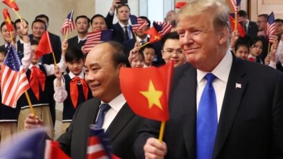 Nhìn chung, Tổng thống Mỹ Donald Trump được nhiều người Việt Nam mến mộ