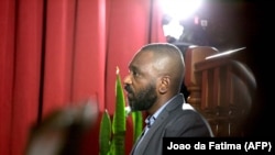 José Filomeno dos Santos, filho do antigo Presidente de Angola, José Eduardo dos Santos, em tribunal, Dezembro de 2019
