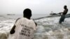 Trois bateaux pêchant illégalement arraisonnés avec l'aide d'une ONG au Liberia