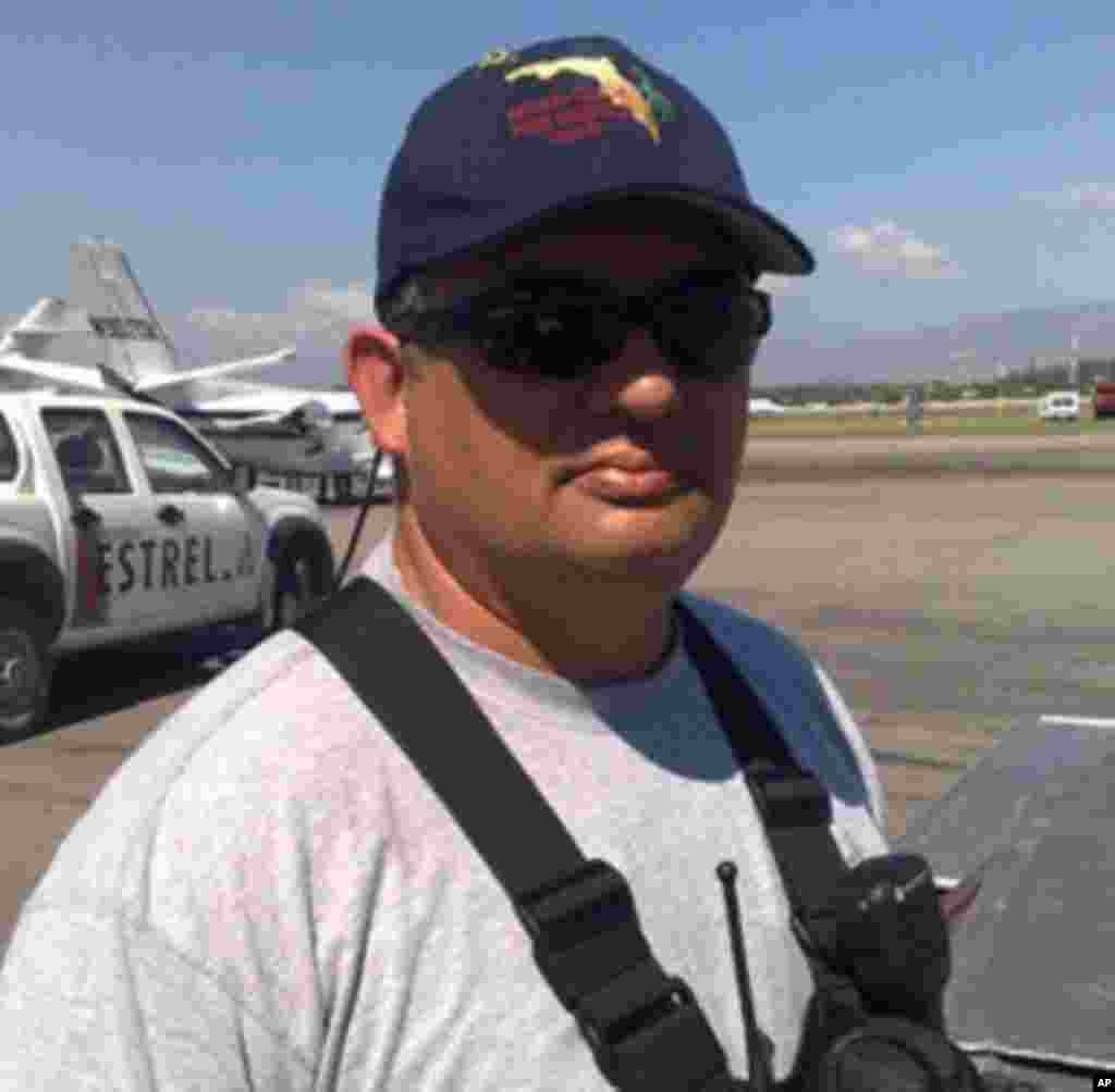 Brian Wagner interviews earthquake rescuers and survivors in Haiti