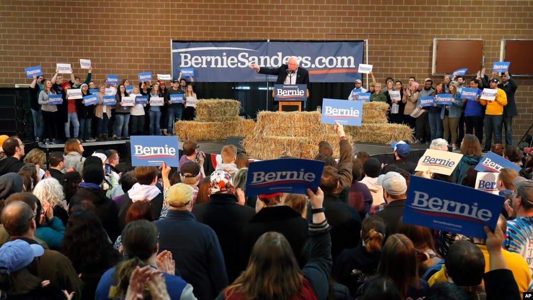 Kandidat presiden dari partai Demokrat untuk pilpres AS 2020, Bernie Sanders, dalam sebuah kampanye, di Des Moines, Iowa, 9 Maret 2019.