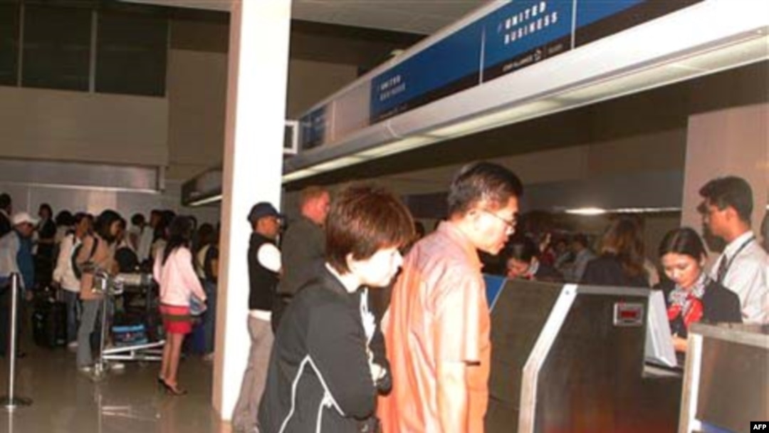 Phi trường Việt Nam hoàn thuế VAT cho du khách ngoại quốc