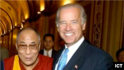 Joe Biden with the Dalai Lama 2003