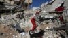 Survivors of Iran Quake Await Badly Needed Aid, 3 Days Later