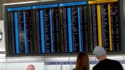 Hong Kong: les manifestants ont quitté l'aéroport après deux jours de rassemblements de masse