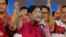 រូបឯកសារ​៖ លោក Ferdinand "Bongbong" Marcos Jr. ថ្លែង​សុន្ទរកថា​ទៅ​កាន់​ក្រុម​អ្នក​គាំទ្រ​របស់លោក​ក្នុង​អំឡុងពេល​ឃោសនា​បោះឆ្នោត​ប្រធានាធិបតី​ហ្វីលីពីន​នៅ​ទីក្រុង Quezon City ប្រទេស​ហ្វីលីពីន ថ្ងៃទី ១៣ ខែមេសា ឆ្នាំ២០២២។ (AP Photo/Aaron Favila)