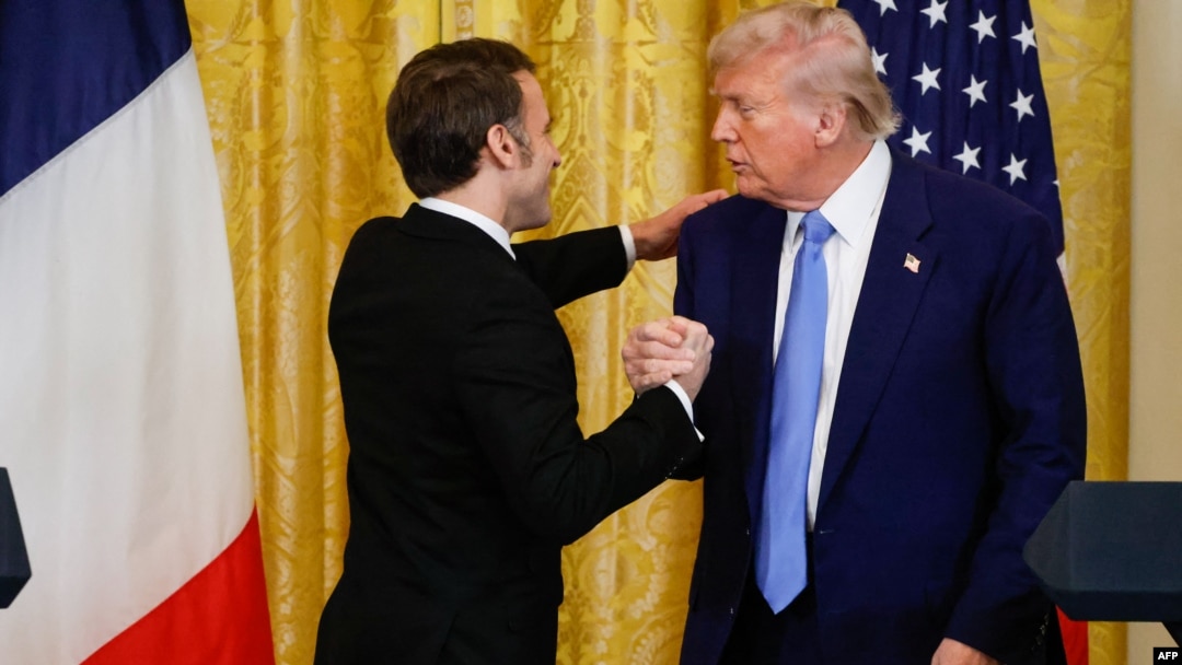 ABD Başkanı Donald Trump Ukrayna savaşının üçüncü yıldönümünde Beyaz Saray’da Fransa Cumhurbaşkanı Emmanuel Macron’u ağırladı, 24 Şubat 2025. 