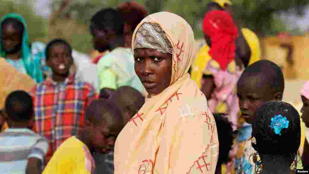 Une Nigérienne dans le camp pour déplacés de Boudouri, près de Diffa, Niger, le 17 juin 2016.