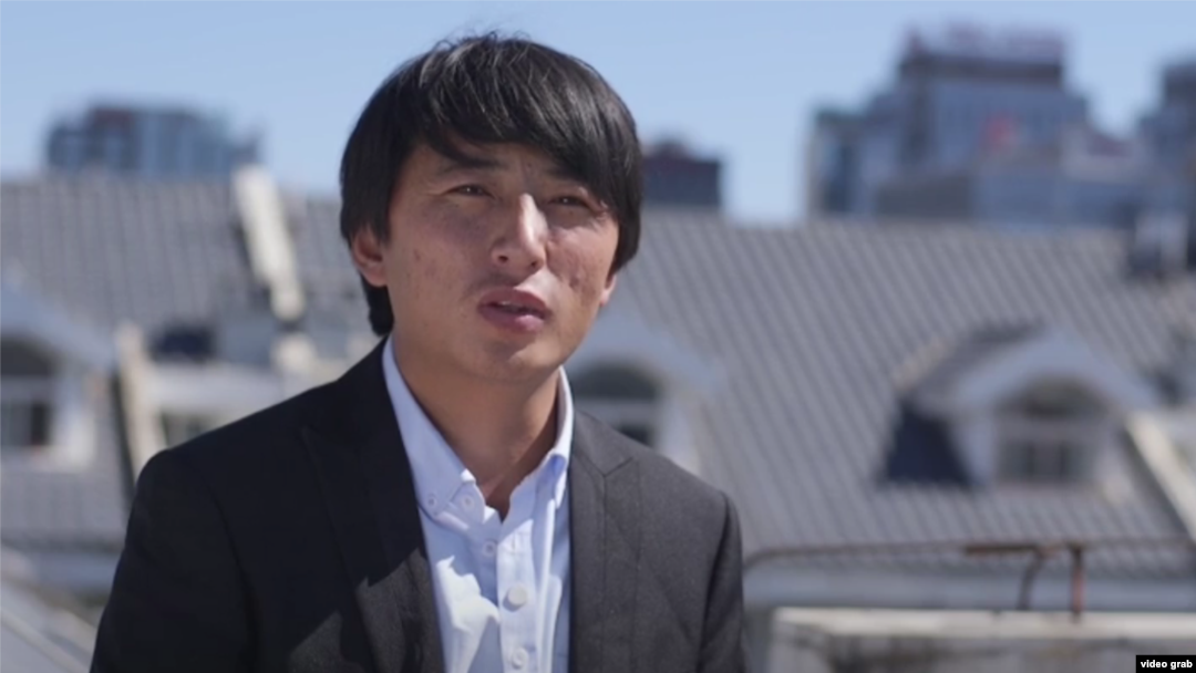 Tashi Wangchuk, penutur bahasa Tibet. (Foto: Video Screengrab)
