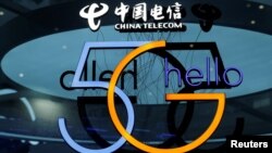 Một biển hiệu dịch vụ 5G của một gian triển lãm của China Telecom tại một hội chợ internet của Hội nghị Internet Thế giới tại Chiết Giang, Trung Quốc, vào tháng 11/2018. Mỹ vừa ra lệnh cấm China Telecom cung cấp dịch vụ ở Hoa Kỳ.