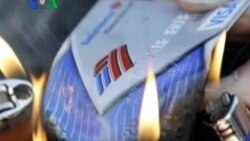 Sejuta Nasabah Baru Koperasi Kredit - Laporan VOA 8 November 2011