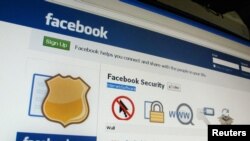 A page from the Facebook website is seen in Singapore May 11, 2011. Facebook users' personal information could have been accidentally leaked to third parties, in particular advertisers, over the past few years, according to Symantec Corp's official web bl