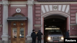 когда откроют посольство сша в россии 2021 году какого числа. Смотреть фото когда откроют посольство сша в россии 2021 году какого числа. Смотреть картинку когда откроют посольство сша в россии 2021 году какого числа. Картинка про когда откроют посольство сша в россии 2021 году какого числа. Фото когда откроют посольство сша в россии 2021 году какого числа