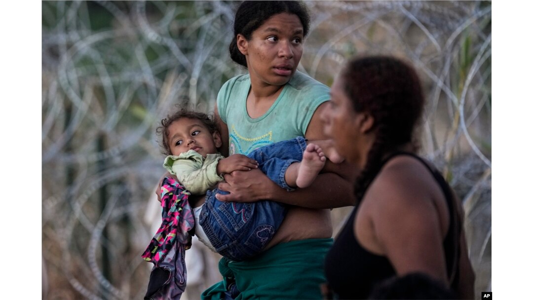 En Fotos | Las 15 imágenes migratorias de AP galardonadas con el Pulitzer