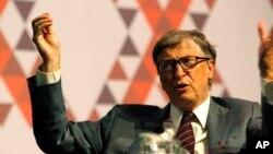 Filantropis dan pendiri Microsoft Bill Gates berbicara dalam konferensi AIDS di Durban, Afrika Selatan, Juli 2016.