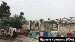 Les survivants de l'explosion de Mpila vivent dans les décombres, Brazzaville, 2 mars 2017, Ngouela Ngoussou.