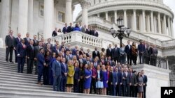 Новообрані члени Конгресу на східному ґанку Капітолію, Вашингтон, 15 листопада 2022 року