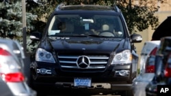 Mercedes Benz dice que fabricará SUV eléctricos en su planta en Alabama, EE.UU. dentro de tres años.