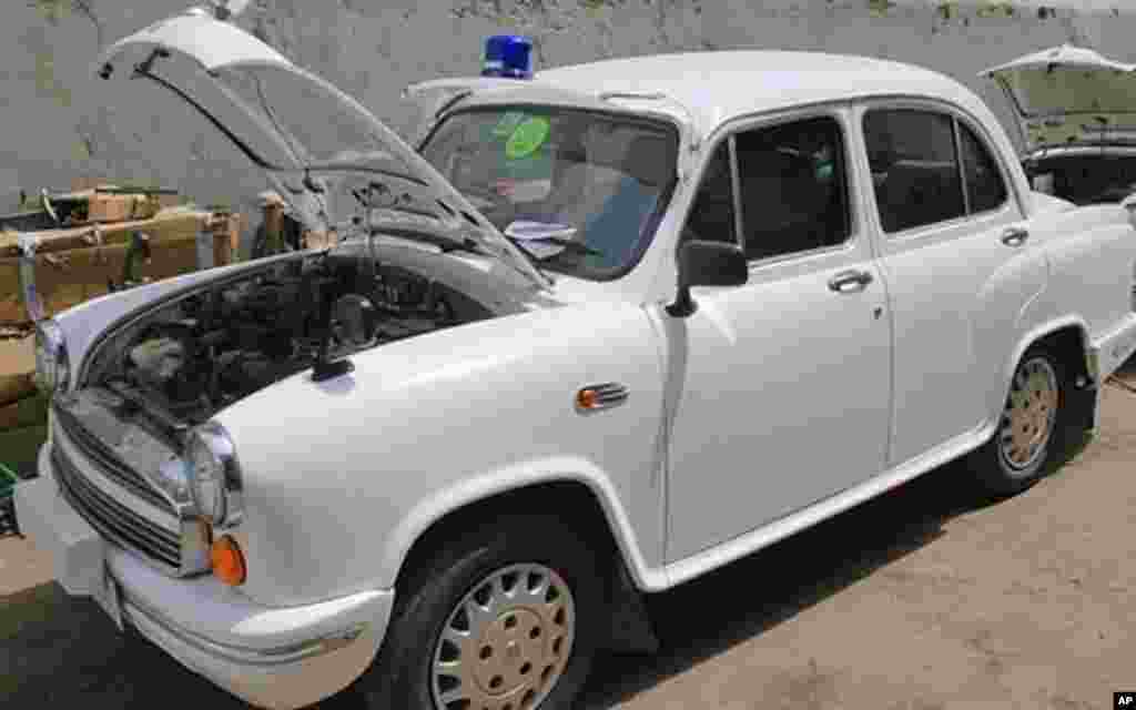 India's Classic Automobile Refuses to Disappear