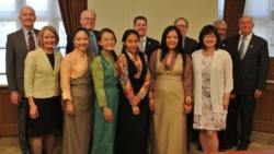 ཁེ་ན་ཌའི་གྲོས་ཚོགས་སུ་ཐོབ་པའི་ལས་སྦྱོང་ཉམས་མྱོང་།།