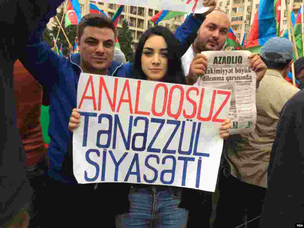 Milli Şura növbəti mitinqini keçirir