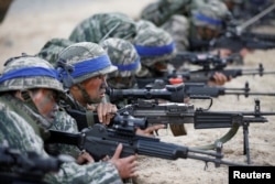 South Korean marines take part in a U.S.-South Korea joint landing operation drill as a part of the two countries' annual military training called Foal Eagle, in Pohang, South Korea, April 2, 2017.