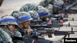 South Korean marines take part in a U.S.-South Korea joint landing operation drill as a part of the two countries' annual military training called Foal Eagle, in Pohang, South Korea, April 2, 2017.