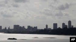 Une vue du centre d'Abidjan, en Côte d'Ivoire, 10 mars 2011.