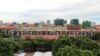 <p>A panoramic view of Phnom Penh&#39;s White Building from behind​ on Friday, September 5, 2014. (Nov Povleakhena/VOA Khmer)</p>
