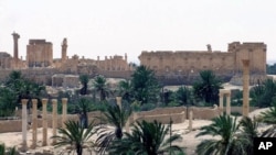 Cổ thành Palmyra nằm ở đông bắc Damascus, Syria có tên trong danh sách Di sản Thế giới của UNESCO.
