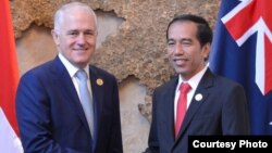 Presiden Joko Widodo dan PM Australia Malcom Turnbull lakukan pertemuan di sela-sela KTT ASEAN di Vientiane, Laos, Kamis 8 September 2016 (Foto: Biro Pers Kepresidenan).